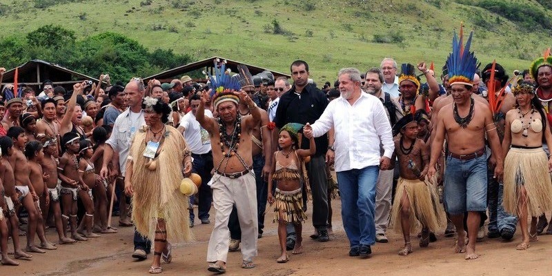 Os índios, Lula e a Funai